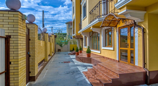Laskovyij Bereg Hotel, Забронировать Отель Отели Побережья Анапы с парковкой, Парковка