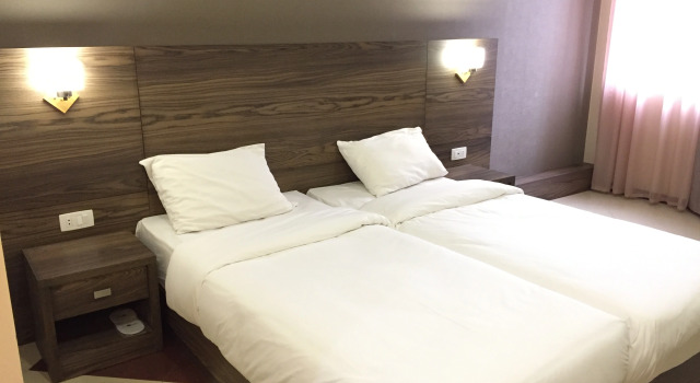 Standard Twin room Primer Hotel
