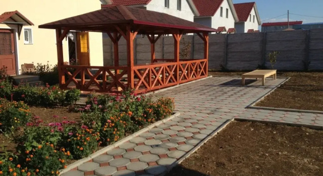 Коттедж с красивым видом из окна База отдыха Золотые пески