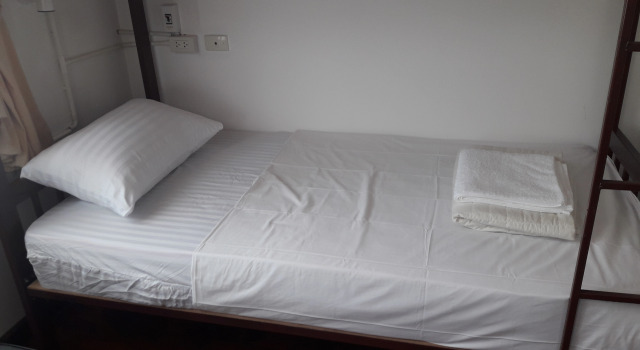 Кровать в общем номере Хостел Vanilla Hostel & Bar