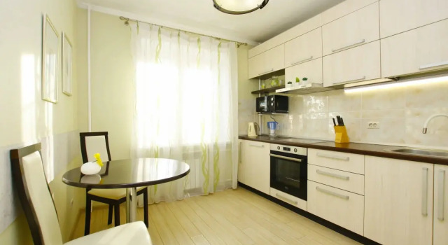 Alt lyuks s gidromassazhnoy vannoy 179 Apartments, Boek Appartement Kalininsky district 