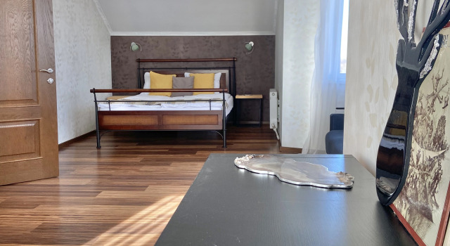 Коттедж Частный Дом Гостевой Дом Pine Housе