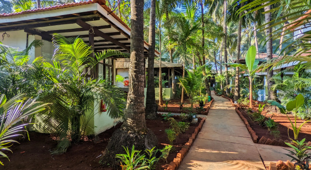 De Soul Sante Morjim Goa Hotel, Varaa Hotelli 3 tähden hotellit kohteessa Goa, 3*