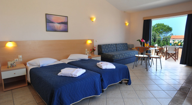 Апарт-отель Thinalos Apartments, Corfu, Забронировать Апартаменты/квартира Отели периферии Ионических островов с парковкой, Парковка