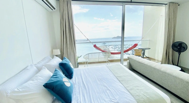 Апартаменты Blue Loft oceanview in Marina rooftop pool prime location