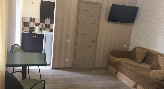 Luxury No. 2 room with balcony Galon Guest House