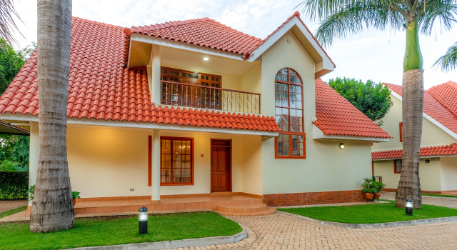 Kibo Homes Moshi, Reserva ahora Villa Hoteles en Hai con piscina, Piscina