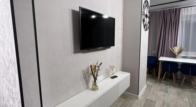 Globus Na Strelke Flat, Rezerwuj Apartament Railway district 