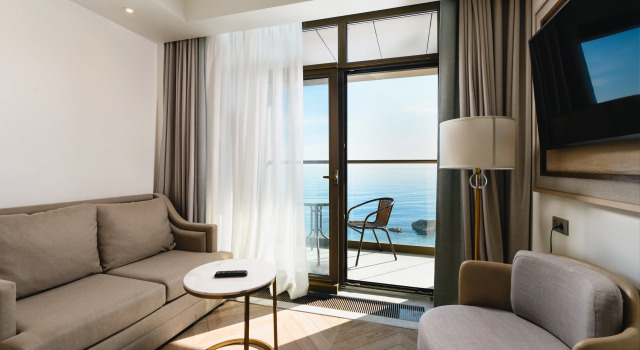 Двухместный люкс Премиум (Корпус Прибрежный) с балконом и with sea view Форос