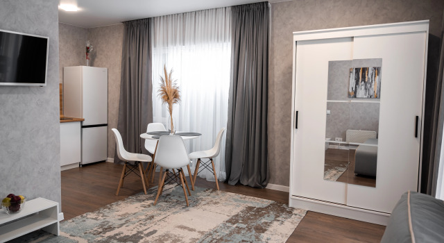 Шестиместный коттедж Дуплекс рядом с пляжем Меблированные комнаты Ecosuite Family