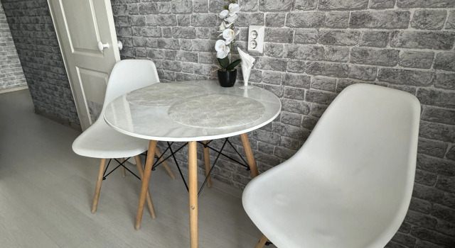 S Sovremennym Remontom Flat, Buchen Sie Ferienwohnung Günstige Hotels in Jurga