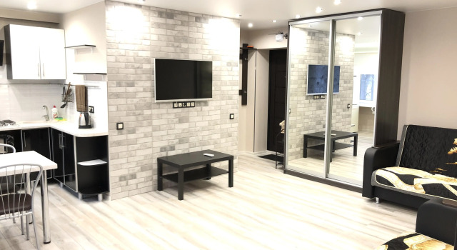 Dvukhkomnatnaya Na Volzhskoy Naberezhnoy 171 Flat, Prenota Appartamento Rybinsk 