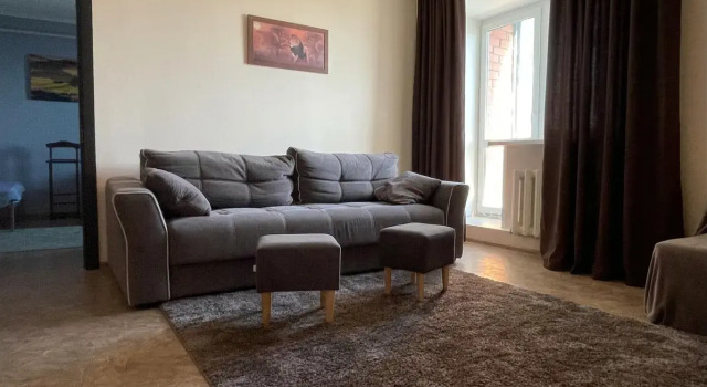 Prostornaya Ryadom S Art-Siti Flat, Prenota Appartamento Hotel a Tatarstan con parcheggio, Parcheggio