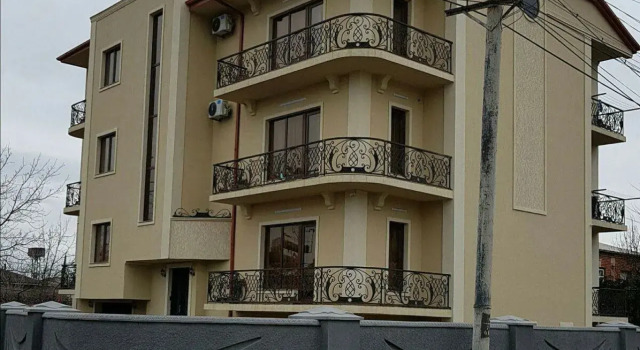 Eagle Guest House, Book Pension Dzelkviani Kutaisi