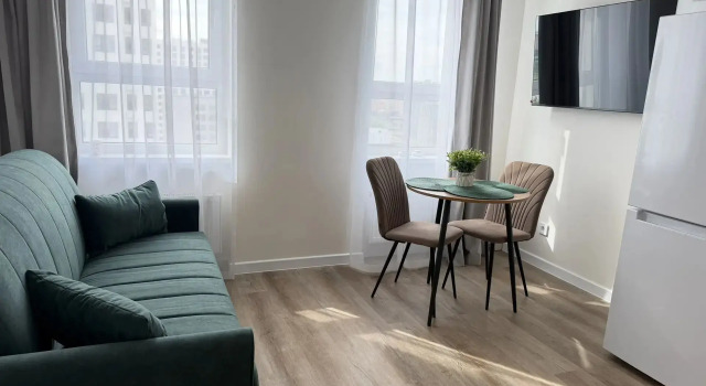 Studiya V Zhk Kosmo Flat, Prenota Appartamento Hotel a Tyumen Region con parcheggio, Parcheggio