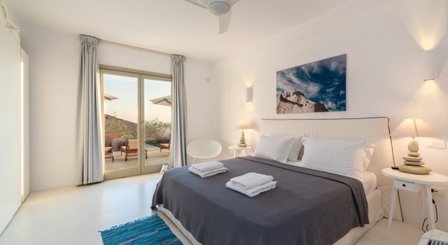 Шестиместная вилла с красивым видом из окна Вилла El Palacio Mykonos