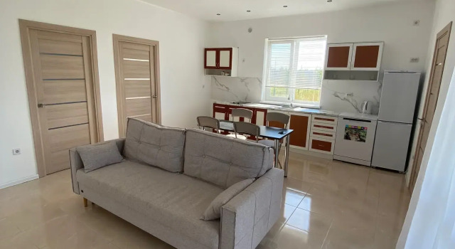 V Krymu Private House, Rezervovat Rekreační dům  