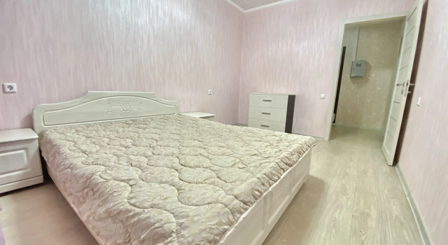 Zdes kak Doma na Sergeia Kazmina 6 Flat, Rezerwuj Apartament Hotele w Central Russia z parkingiem, Parking