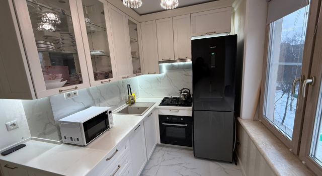 Uyutnaya, Chistaya S Remontom Kvartira Flat, Boek Appartement Moskou Rusland, in de buurt van Belyayevo Metro Station