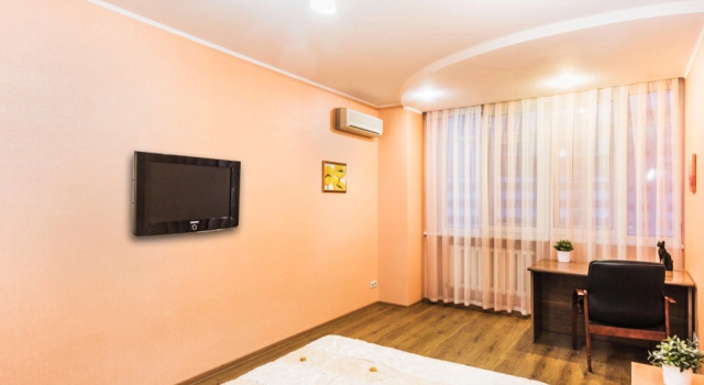 U tsentralnoy ploschadi Flat, Prenota Appartamento Hotel a Samara con parcheggio, Parcheggio