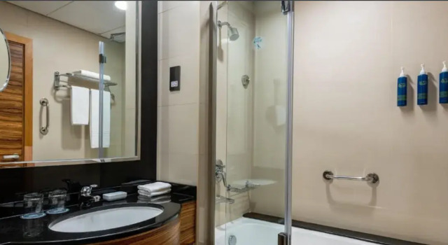 Двухместный номер Classic Отель Four Points by Sheraton Bur Dubai