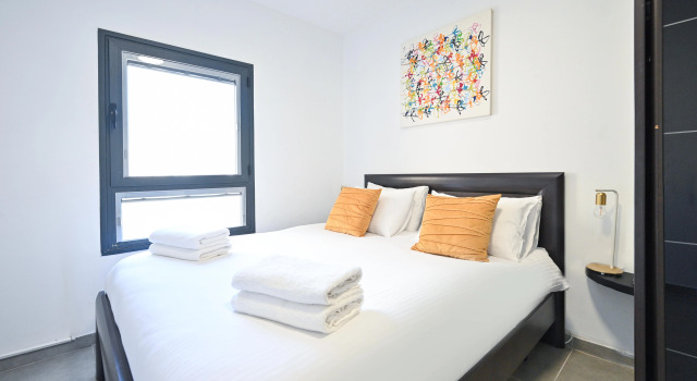 Апарт-отель BnBIsrael Apartments - Hayarkon Joie, Забронировать Апартаменты/квартира Тель-Авив Тель-Авивский округ, рядом с Парк независимости