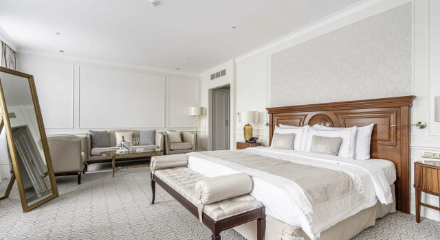 Двухместный полулюкс Премьер с видом на город Отель Tsar Palace Luxury Hotel & SPA