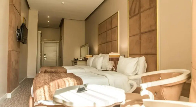 Трёхместный номер Семейный Grand Sapphire Hotel