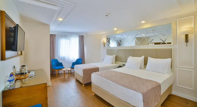 Трёхместный номер Standard SORRISO HOTEL DUE