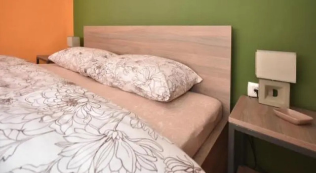 Studio Park In Cetinje Apartments, Reservar Apartamento Hotéis em Cetinje County com estacionamento, Estacionamento