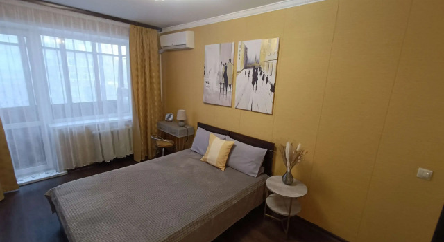 S Remontom Ot Sobstvennika Flat, Prenota Appartamento Hotel a Samara con parcheggio, Parcheggio