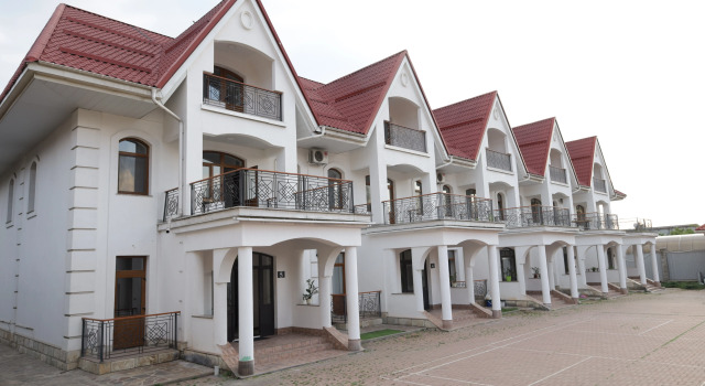 Апарт-отель Five Villas Hotel