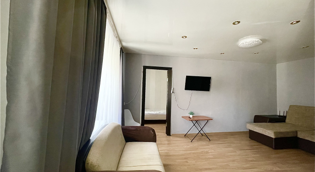 Dvukhkomnatnaya v Samom Tsentre Goroda Flat, Prenota Appartamento Neftekamsk 