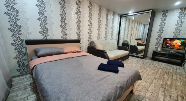 Na Ulitse Kultury 6 Flat, Prenota Appartamento Krasnokamsk Perm Krai