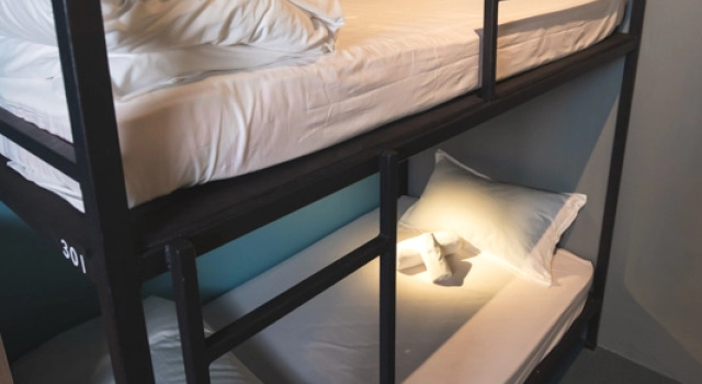Кровать в общем номере Vibrant Hostel
