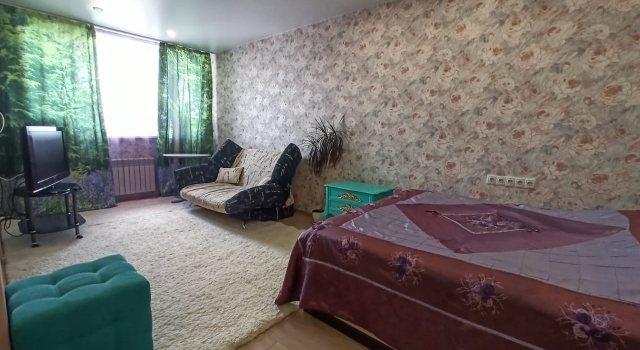 Квартира двухкомнатная в красивом современном доме