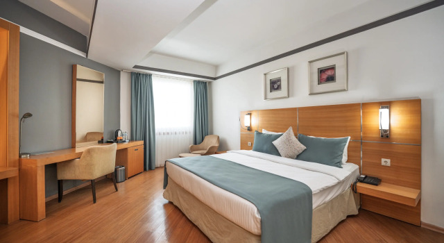 Люкс с видом на сад MCG Hotels Thermal Spa Convention Center