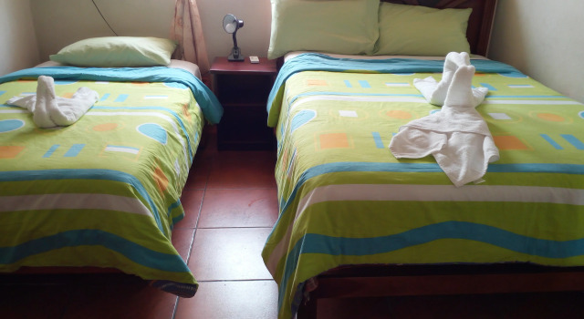 Edgar Parraga Hostel, Boek Hostel Puerto Ayora 