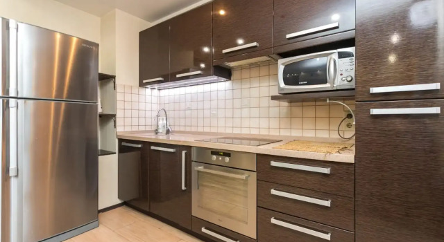 Uyutnaya Trehkomnatnaya Flat, Rezervovat Apartmán Hotely v Bashkortostan s parkováním, Parkování