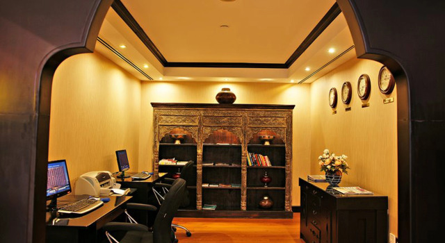 Arabian Courtyard Hotel & Spa