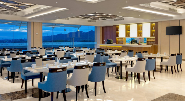 Отель Aston Gresik Hotel & Conference Center
