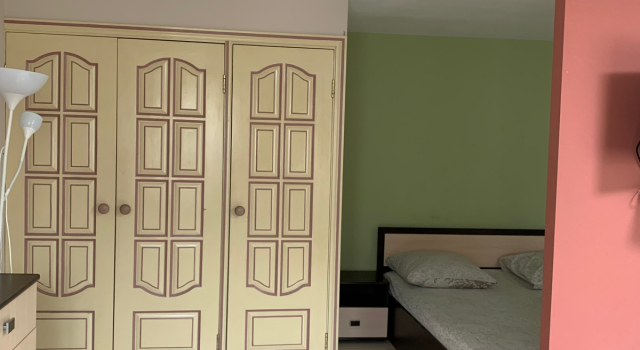 Апартаменты Apartanik, Забронировать Апартаменты/квартира Отели Городского округа Екатеринбурга - Северный управленческий округ с парковкой, Парковка