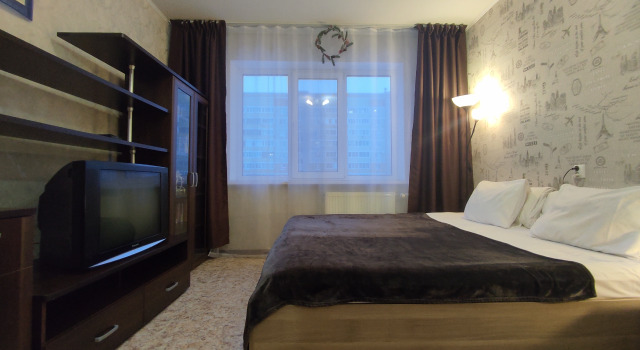Kvartiranov Na Zavokzalnoy Apartments, Book Lejlighed Hoteller i Novgorod oblast med pool, Swimmingpool