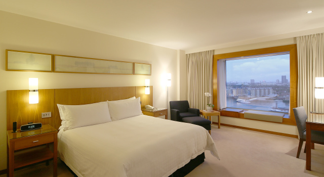 Двухместный люкс Presidential с видом на реку Canary Riverside Plaza Hotel
