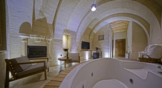 Люкс с видом на горы Отель Kappadoks Cave