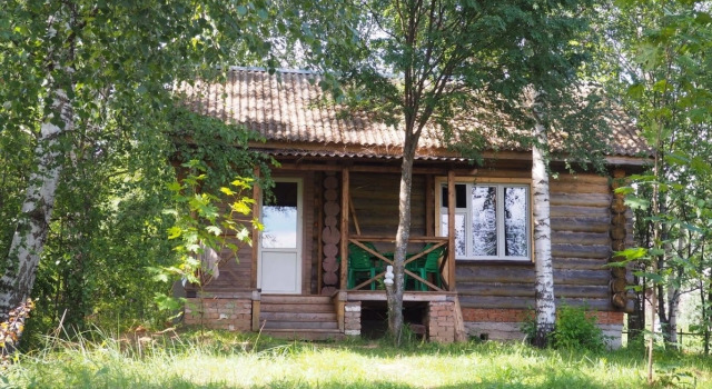 Пятиместный коттедж с красивым видом из окна База Отдыха Constanta