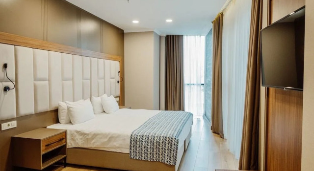 King Solomon Batumi Hotel, Забронировать Отель Отели Батуми 4 звезды, рядом с Городской зоопарк Батуми, 4*