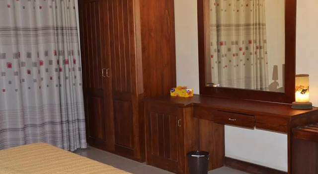 Семейный номер Standard с красивым видом из окна Airport Villa