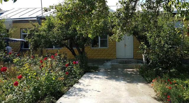 Хостел Artush & Raisa B&B