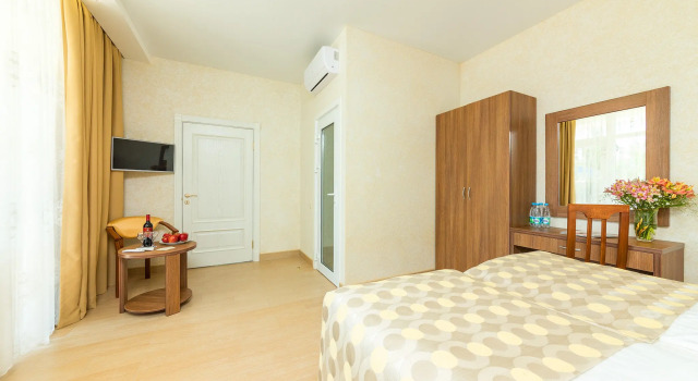 Четырёхместный семейный номер Standard Отель Villaggio